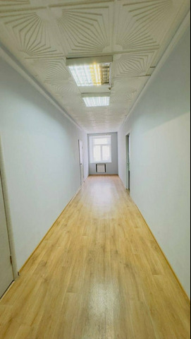 Сдам офис с парковкой. - 1/4