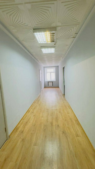 Сдам офис с парковкой.