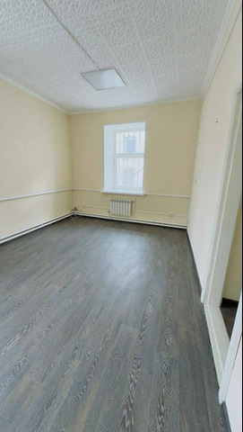 Сдам офис с парковкой. - 2/4