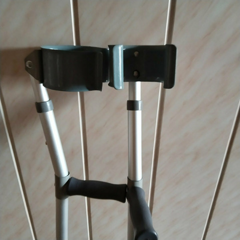 Костыли под локоть