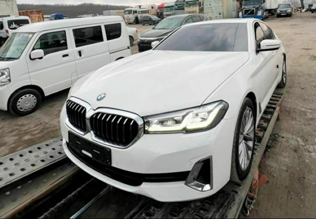 Доставка авто из Владивостока по России Brookclean Trucks