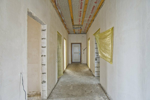 Дом с просторной кухней-гостиной в п. Южный