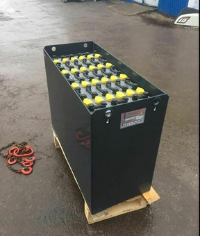 Тяговые аккумуляторы 48 В: обзор надежного поставщика