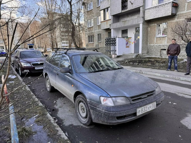 Toyota Caldina (дизель 2,2) - 1/9