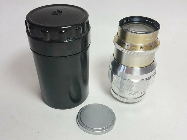 Портретный объектив времён СССР Юпитер 11. Резьба на 39 мм - 1/5