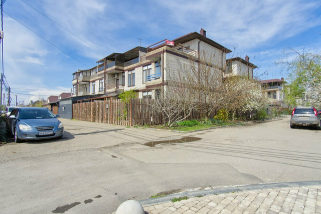 Трёхэтажный дом с террасой в Краснодаре - 4/6