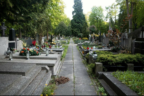 Фирма «Monument.Moscow» — производство надгробий