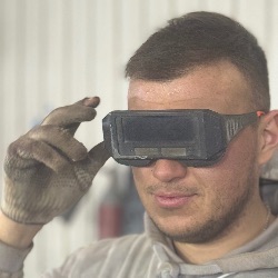 Дмитрий Сервис