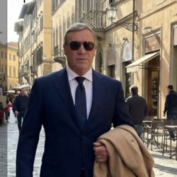 Сергей Клейн